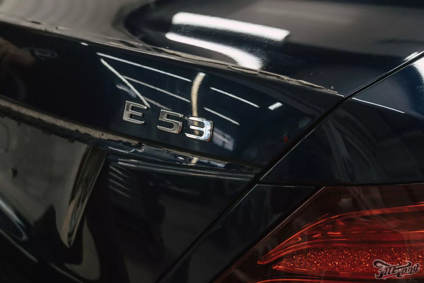 Частичный окрас и антихром для Mercedes E53